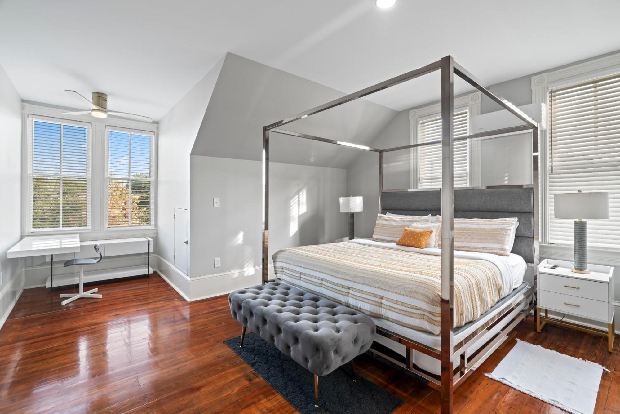 Historic Galveston Family Beach Home With 3 King Beds Kültér fotó