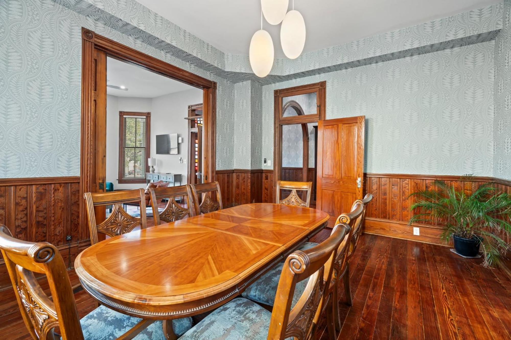 Historic Galveston Family Beach Home With 3 King Beds Kültér fotó