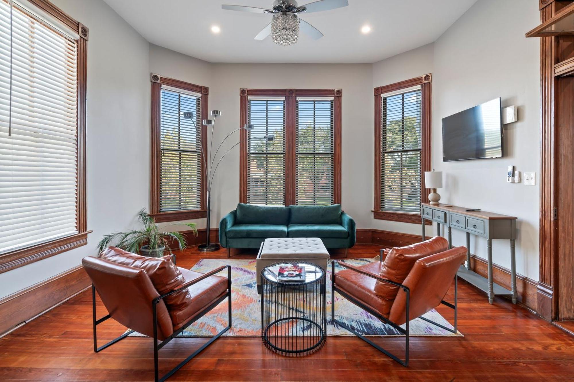 Historic Galveston Family Beach Home With 3 King Beds Kültér fotó