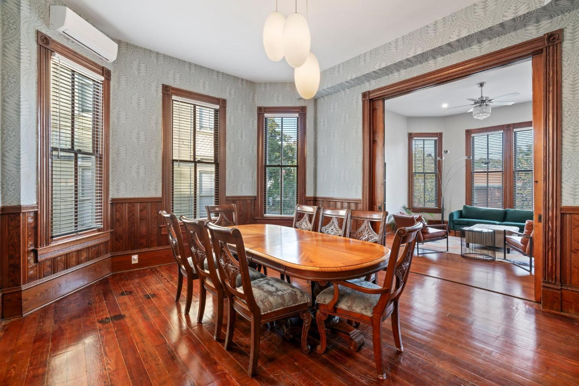 Historic Galveston Family Beach Home With 3 King Beds Kültér fotó