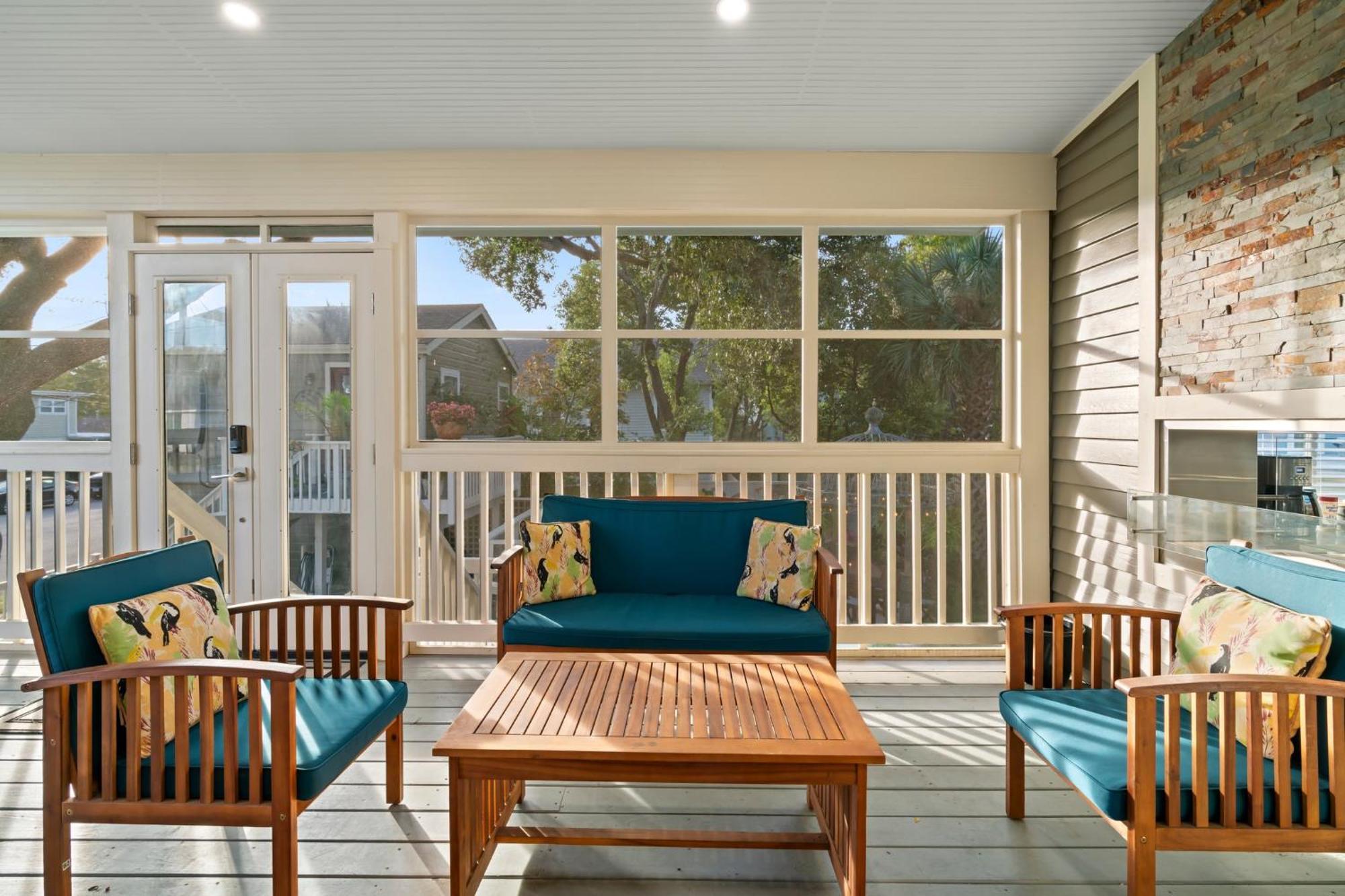 Historic Galveston Family Beach Home With 3 King Beds Kültér fotó